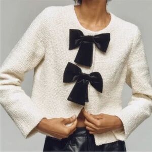 Avec Les Filles Women's Cropped Bow-Front Jacket